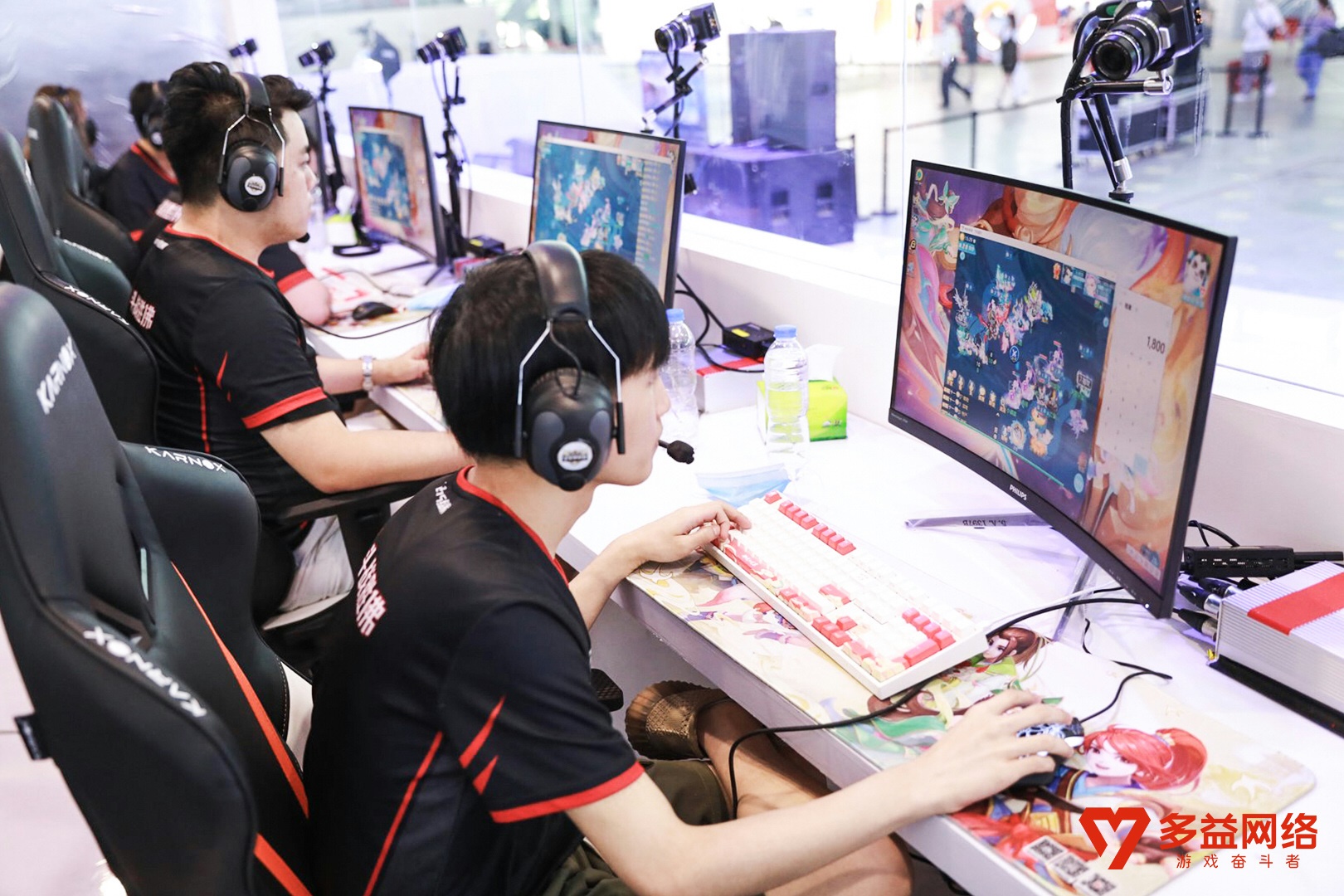 images/2021/08/02/140026614.jpg 【圖3 《神武4》手游全國(guó)爭(zhēng)霸賽飛升135級(jí)組別總決賽現(xiàn)場(chǎng)】.jpg